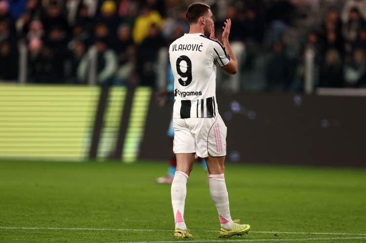 九游娱乐官网-意天空：DV9将在未来几天恢复团队训练，可能在对比萨时进大名单